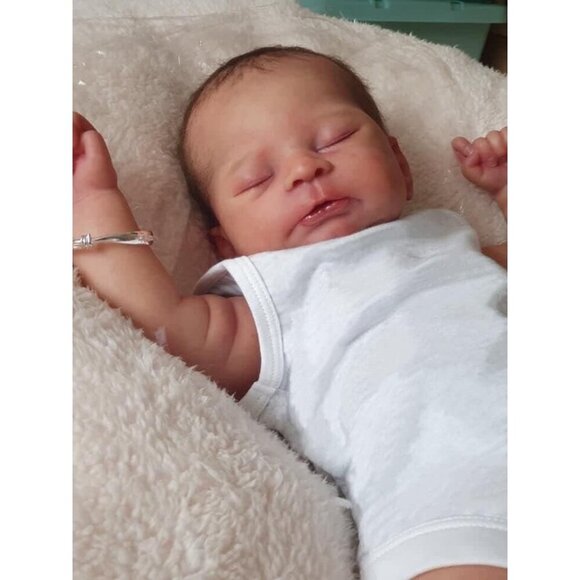 🆕22 Inch Girl Cotton Body Soft Silicone Vinyl Sleeping Newborn Reborn Baby Doll - Picture 3 of 4